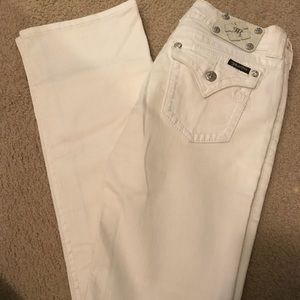 Miss me jeans. In white.